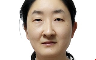 李英